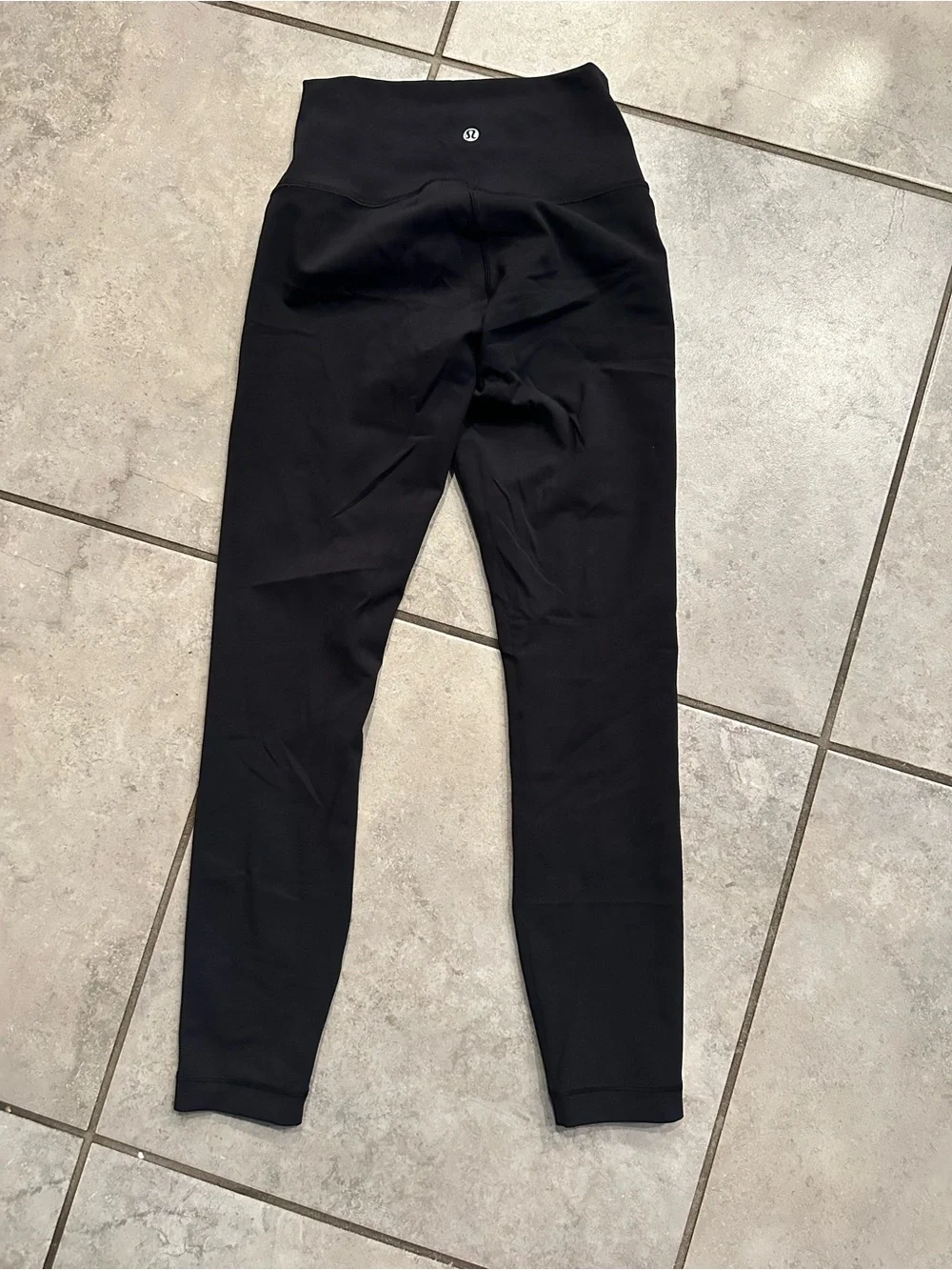 lululemon athletica Black wunder under size 4